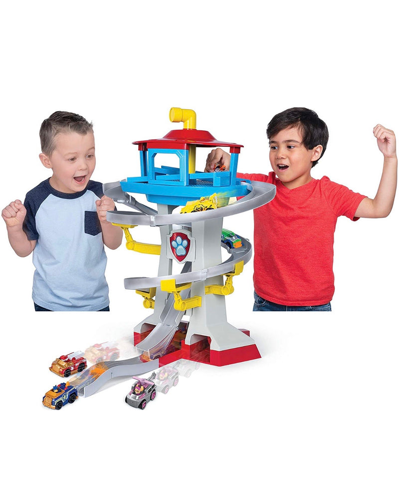 Paw Patrol, True Metal Adventure Bay Rescue Way Playset con 2 vehículos exclusivos, escala 1:55